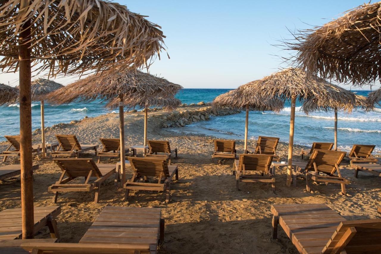 Golden Coast Boutique - Luxury Living Aparthotel Kypseli Bagian luar foto