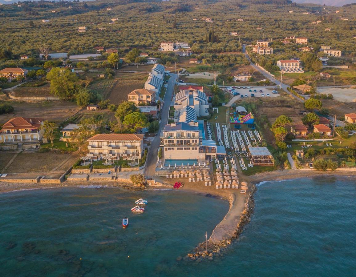 Golden Coast Boutique - Luxury Living Aparthotel Kypseli Bagian luar foto